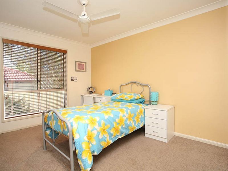 2/2 Langport Parade, Mudgeeraba QLD 4213