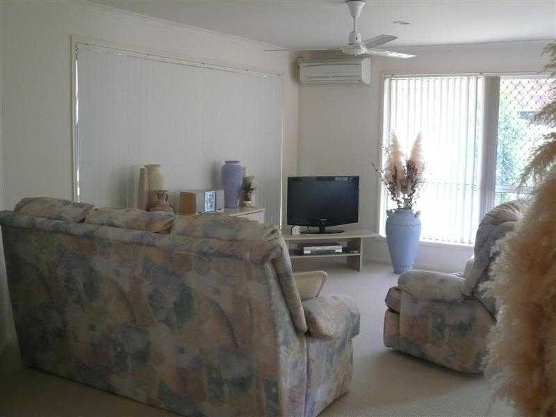 26 Georgetown Street, Varsity Lakes QLD 4227