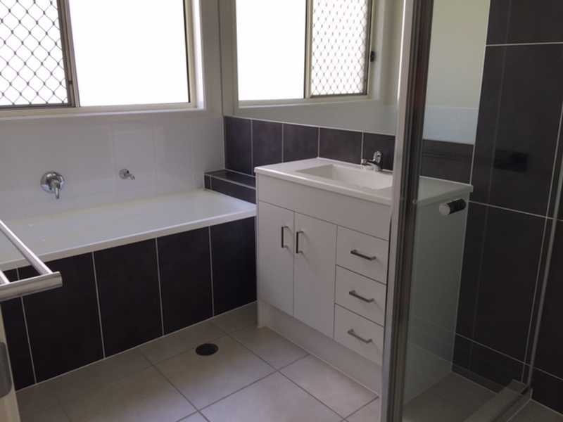 9 Sanctuary Close, Springfield Lakes QLD 4300