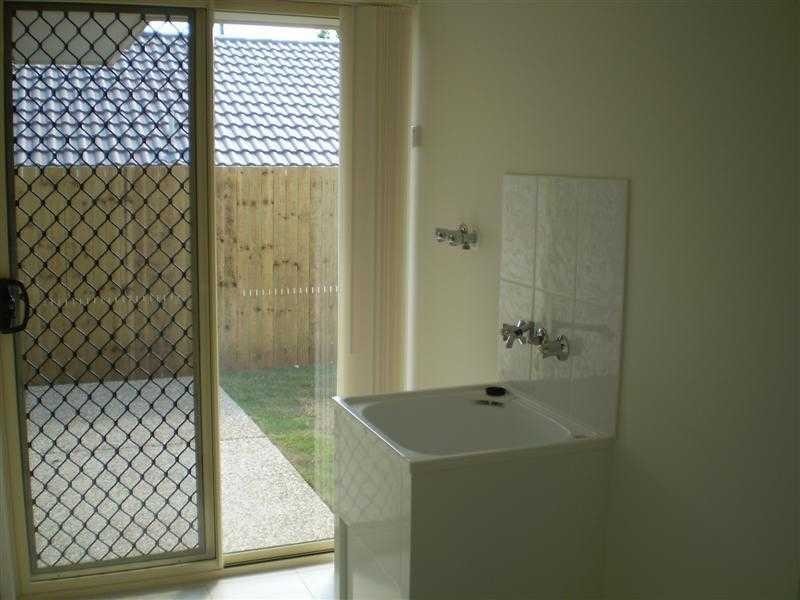 3 Eco Way, Brassall QLD 4305