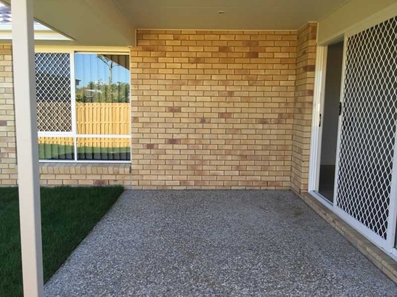 17 Parkvista Circuit, Coomera QLD 4209