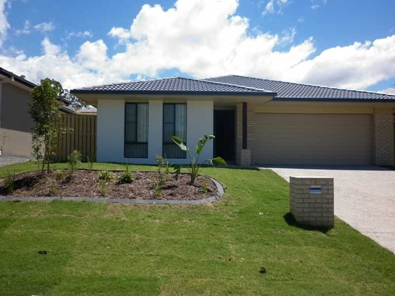 29 Fortescue Street, Pacific Pines QLD 4211