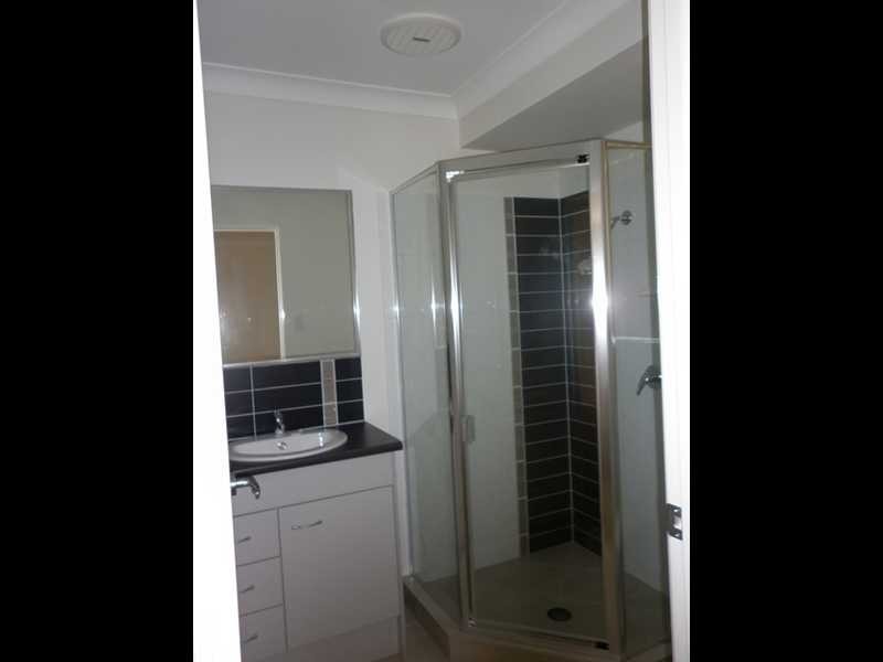 29 Fortescue Street, Pacific Pines QLD 4211