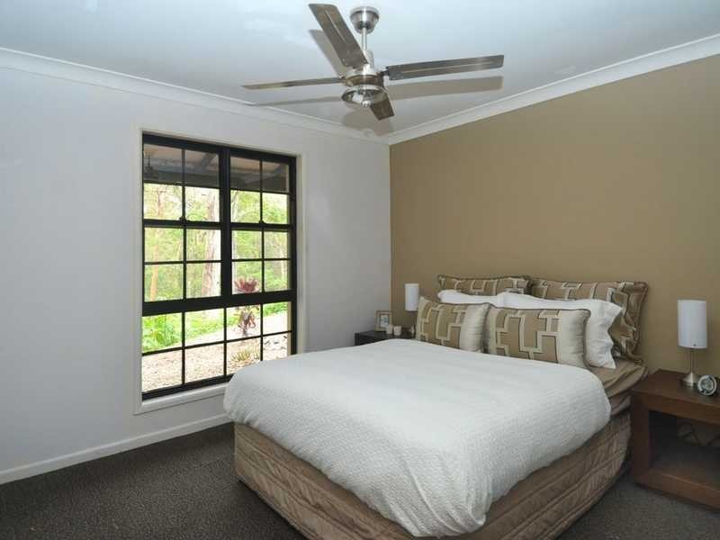 2 Harry Mills Drive, Worongary QLD 4213