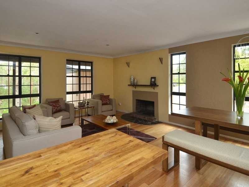 2 Harry Mills Drive, Worongary QLD 4213