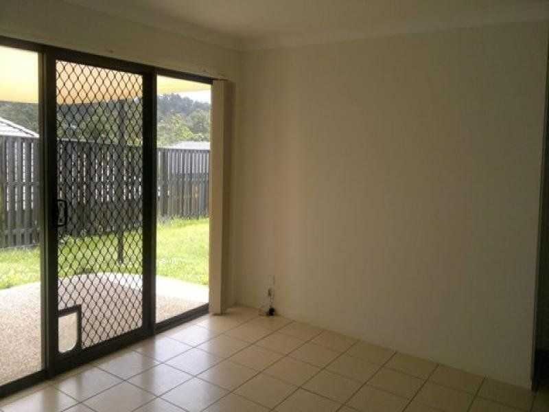 69 Buchanan Circuit, Oxenford QLD 4210