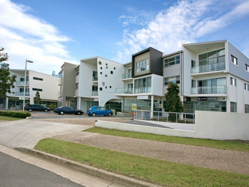 30/137 Scottsdale Drive, Robina QLD 4226