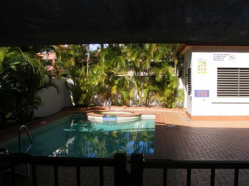 5/5 Fourth Avenue, Burleigh Heads QLD 4220