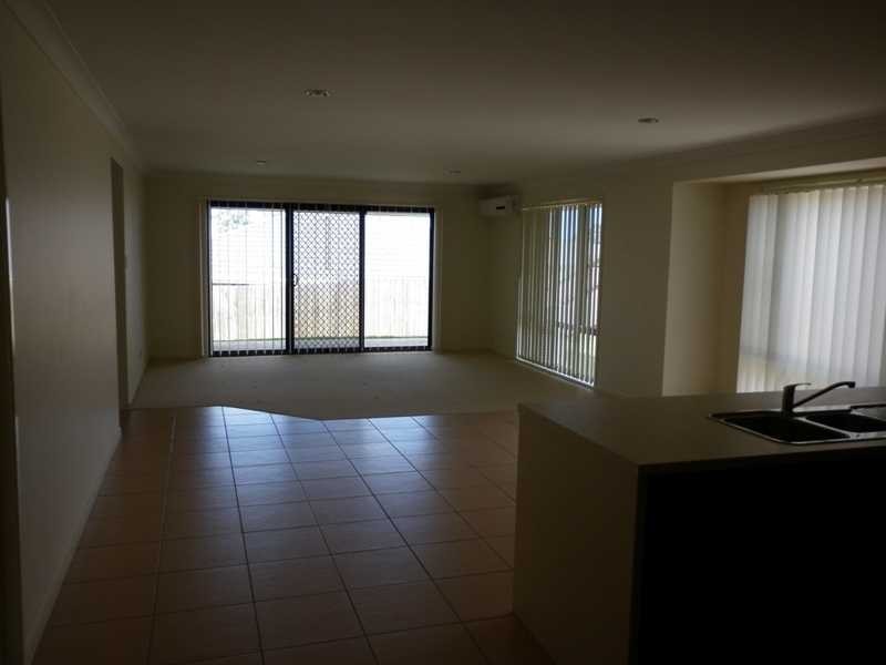 13 Alvine Drive, Eagleby QLD 4207