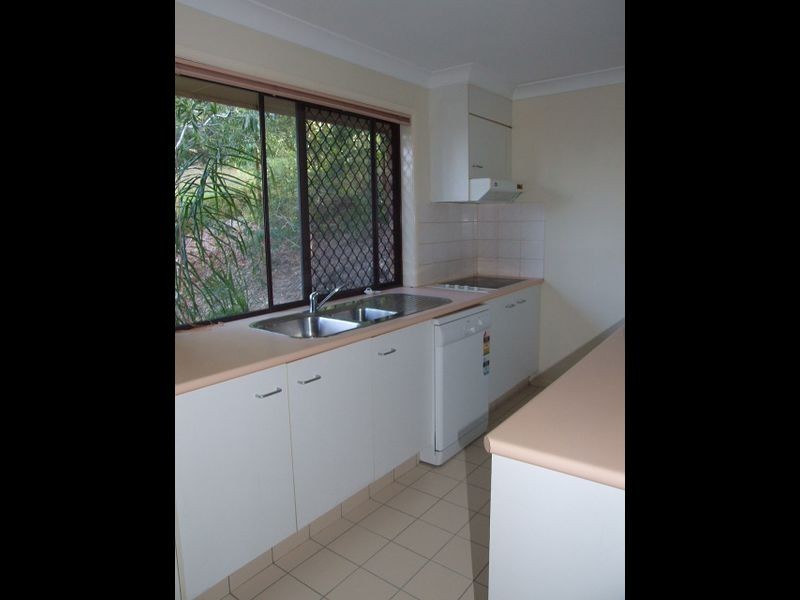 12/8 Sherwood close, Mudgeeraba QLD 4213
