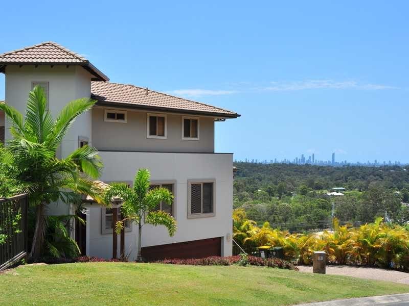 32 Utopia Ct, Tallai QLD 4213