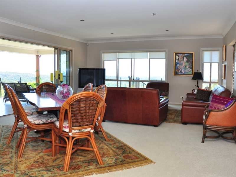 32 Utopia Ct, Tallai QLD 4213