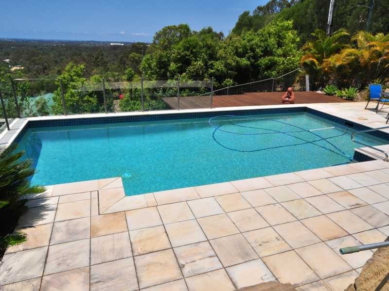 32 Utopia Ct, Tallai QLD 4213