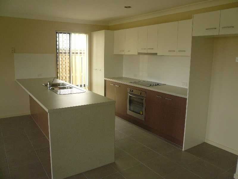 41 Harold Reinhardt Dr, Redbank Plains QLD 4301