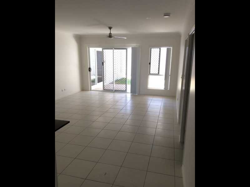 26 Opossum Circuit, Springfield Lakes QLD 4300