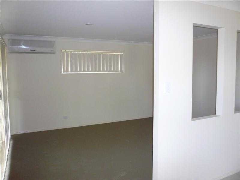 11 Amaray Drive, Upper Coomera QLD 4209