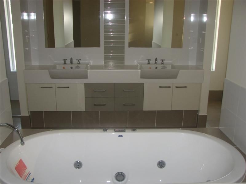 27 Culgoora Crs, Reedy Creek QLD 4227