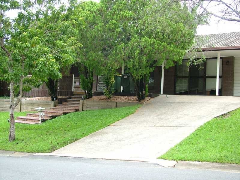 2 Sherwood Close, Mudgeeraba QLD 4213