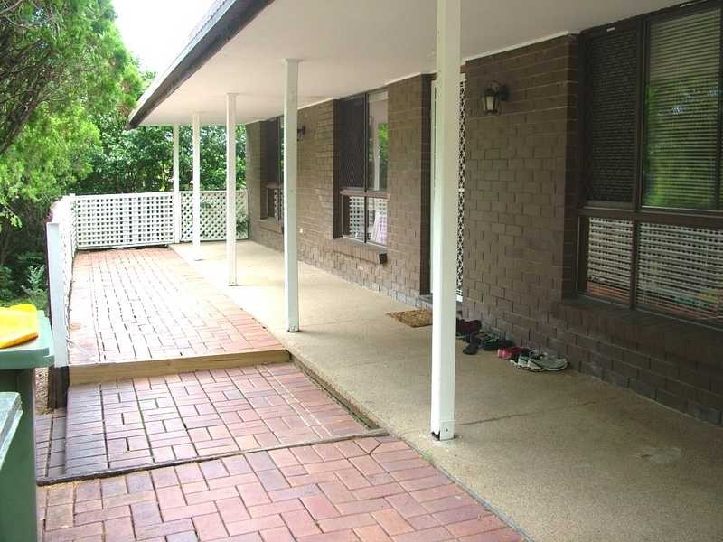 2 Sherwood Close, Mudgeeraba QLD 4213