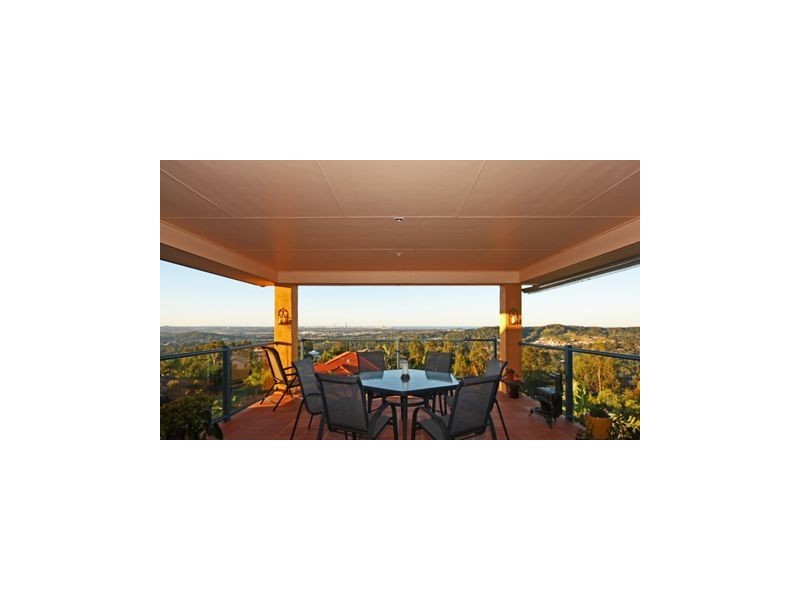 124 Strawberry Road, Bonogin QLD 4213