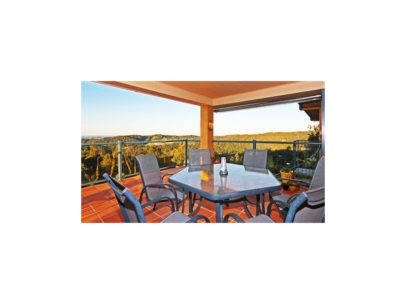 124 Strawberry Road, Bonogin QLD 4213