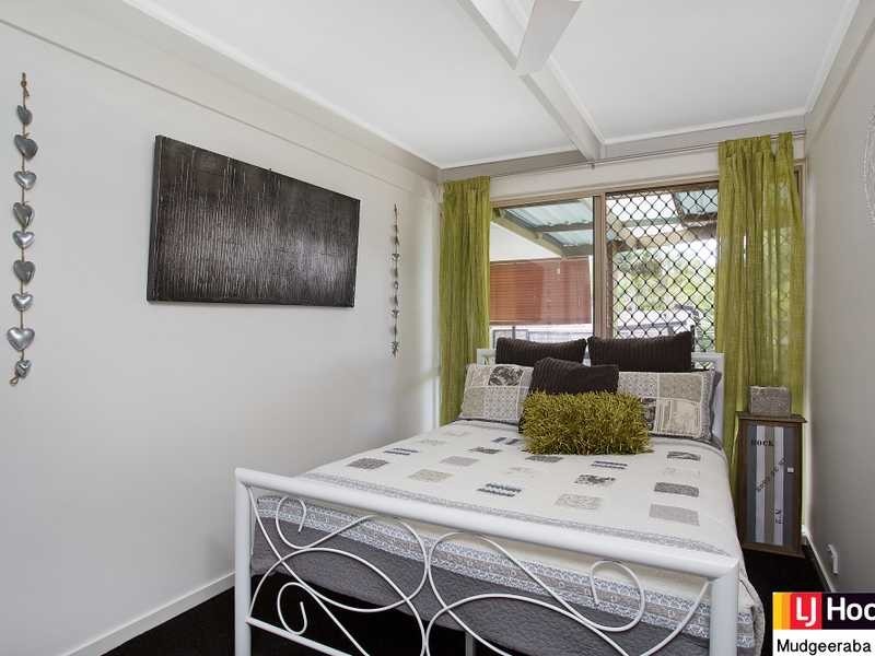 6 Bundgee Court, Mudgeeraba QLD 4213
