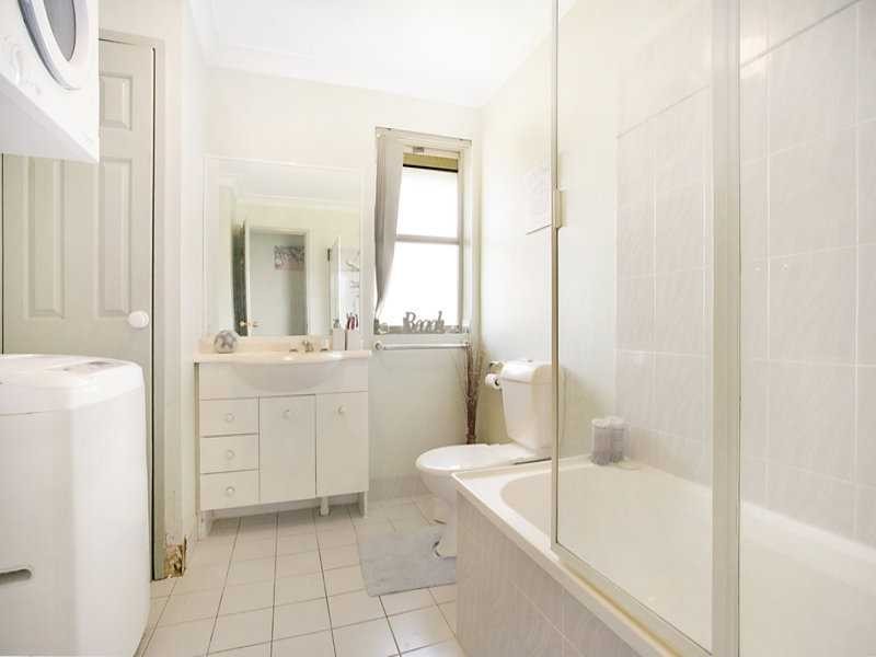 25/15-17 South Street, Coolangatta QLD 4225