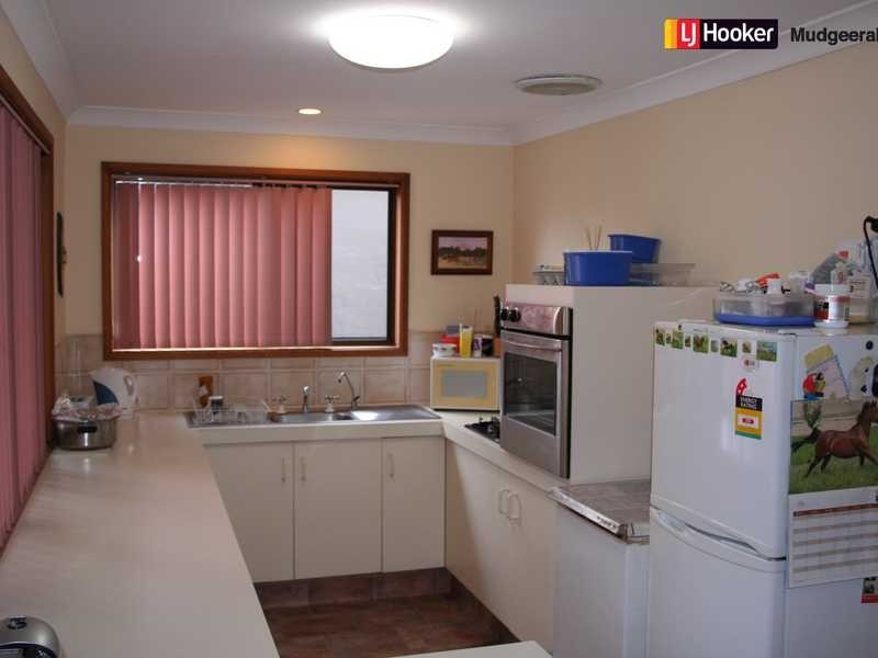 76 Cobai Drive, Mudgeeraba QLD 4213