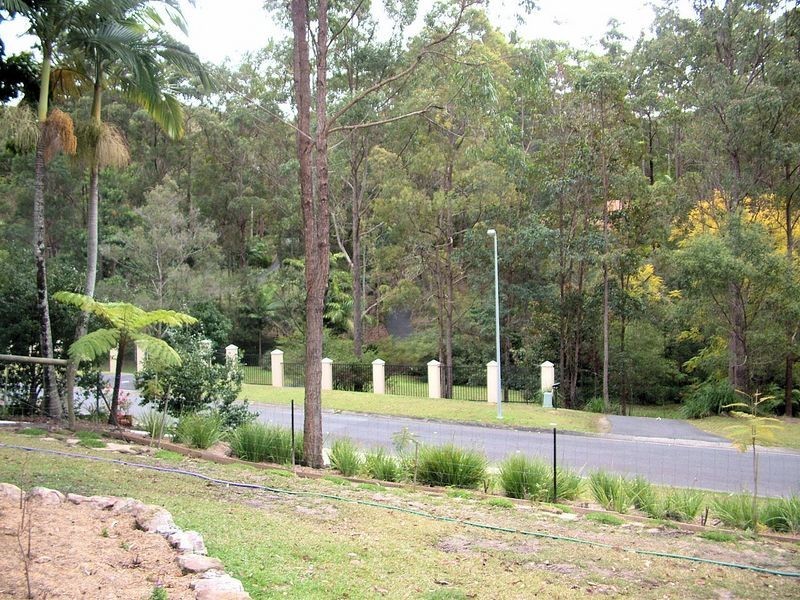 20A Leyshon Crt, Bonogin QLD 4213