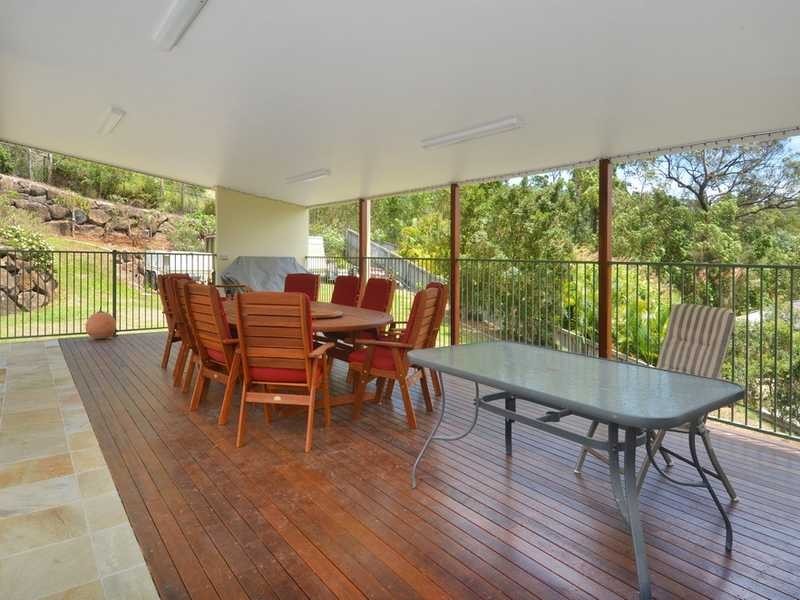 9 Seascape Ct, Tallai QLD 4213