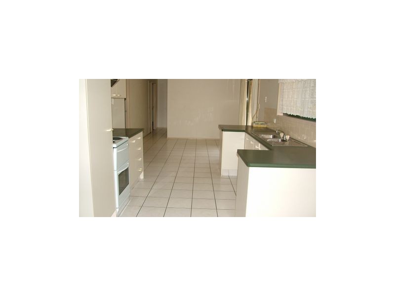 3 Birdsville Court, Mudgeeraba QLD 4213