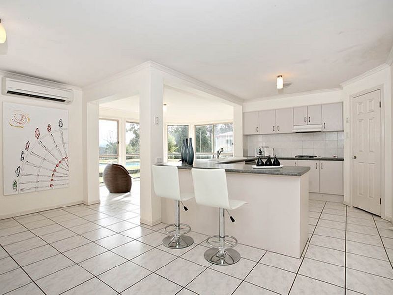 76 Tourmaline Court, Bonogin QLD 4213