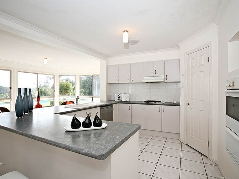 76 Tourmaline Court, Bonogin QLD 4213