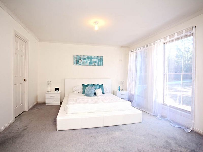 76 Tourmaline Court, Bonogin QLD 4213