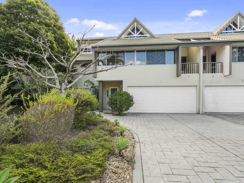 1/125 Santa Cruz Boulevard, Clear Island Waters QLD 4226