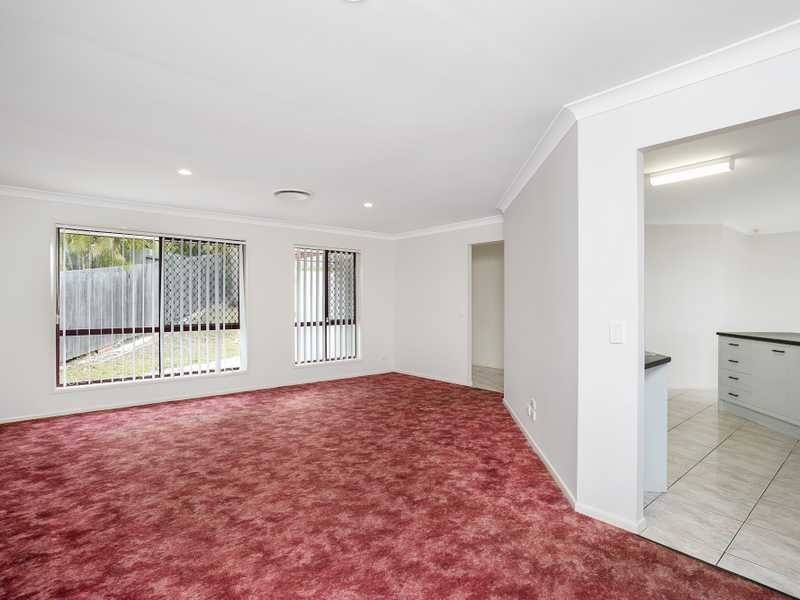 13 Settlement Court, Tallai QLD 4213