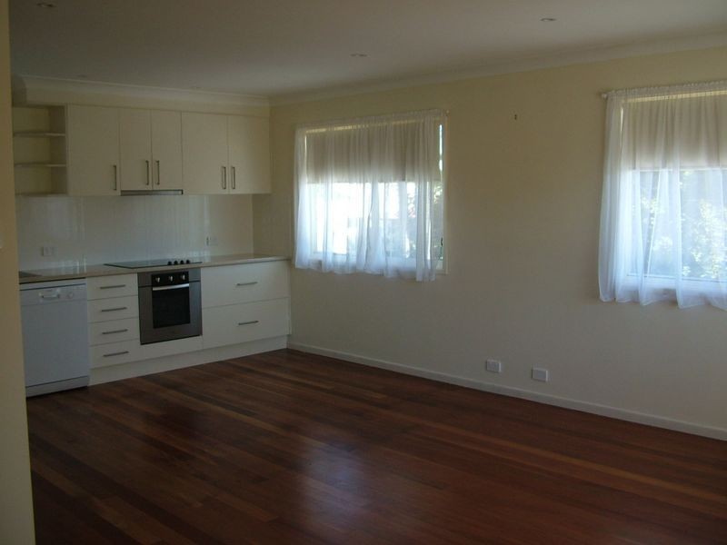 29 Ashgrove Avenue, Runaway Bay QLD 4216