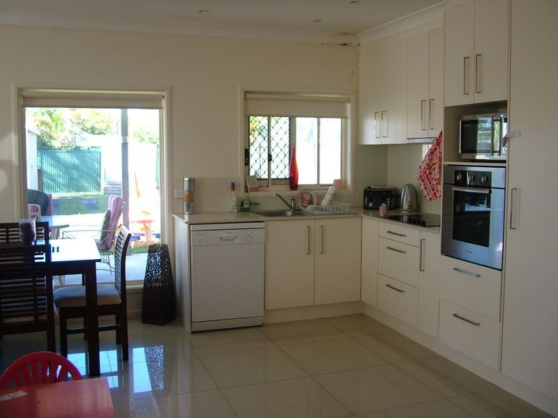 29 Ashgrove Avenue, Runaway Bay QLD 4216