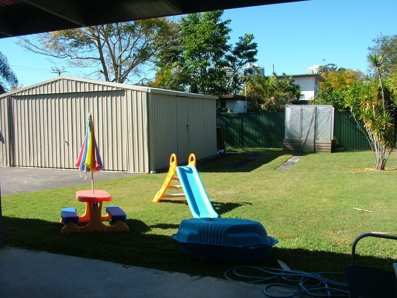 29 Ashgrove Avenue, Runaway Bay QLD 4216