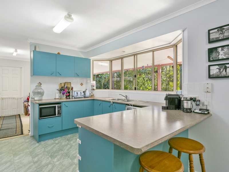 38 Sunray Drive, Bonogin QLD 4213