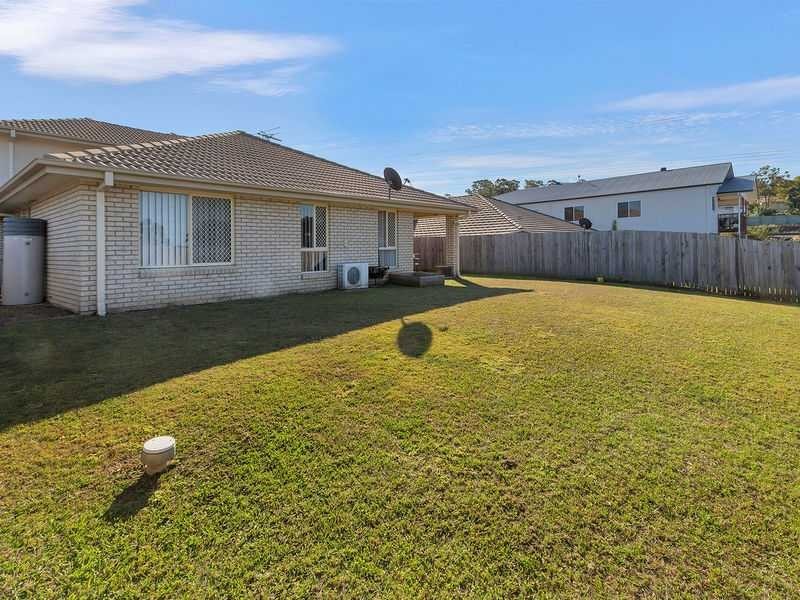 5 York Close, Oxley QLD 4075