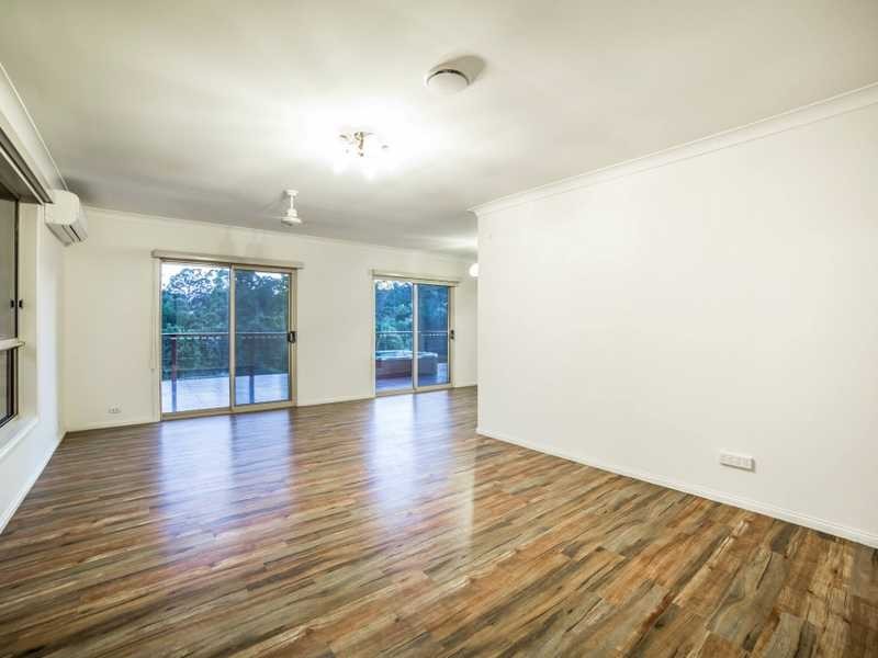 7 Gaw Terrace, Bonogin QLD 4213