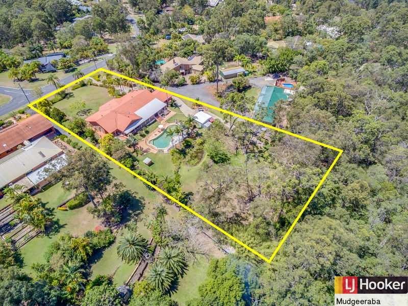 32 Wallaby Drive, Mudgeeraba QLD 4213