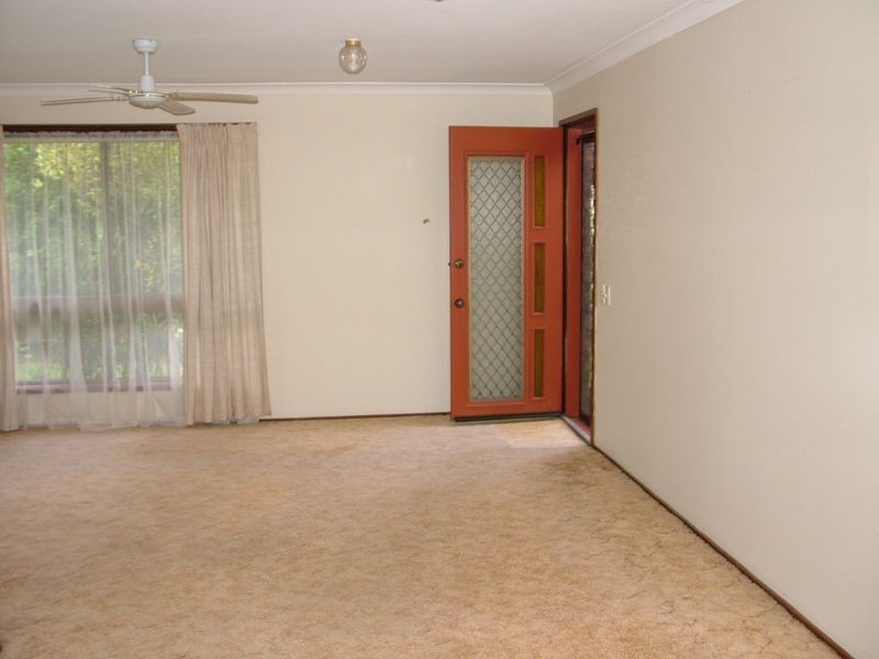 2/51 Darnel street, Elanora QLD 4221