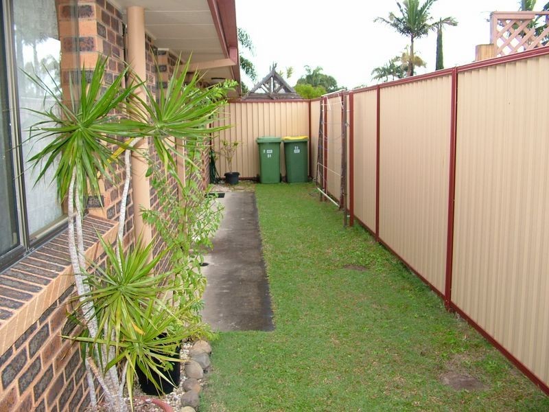 2/51 Darnel street, Elanora QLD 4221