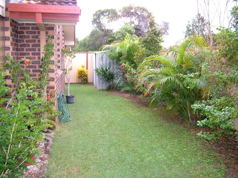 2/51 Darnel street, Elanora QLD 4221