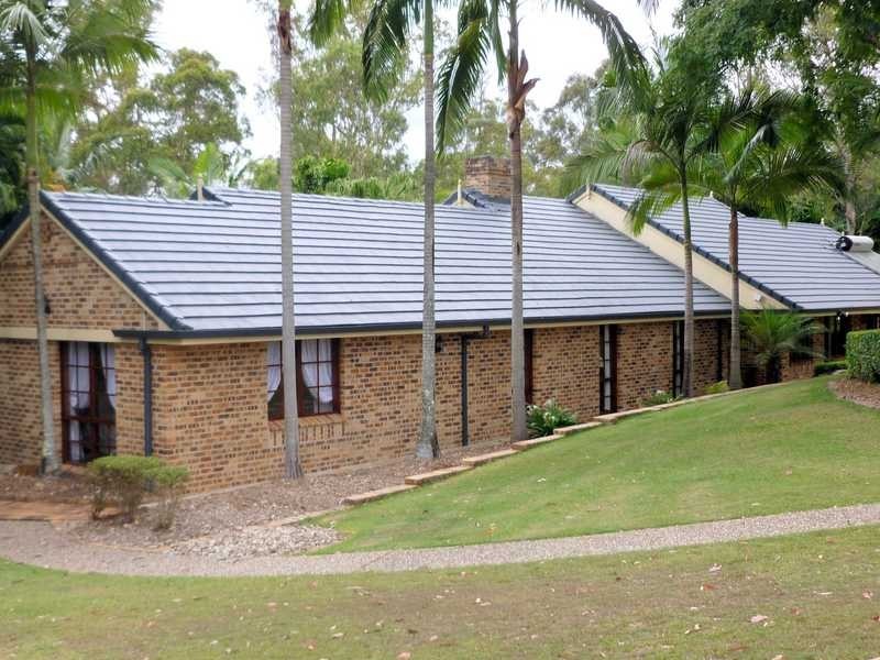 16 Mooralla Street, Tallai QLD 4213