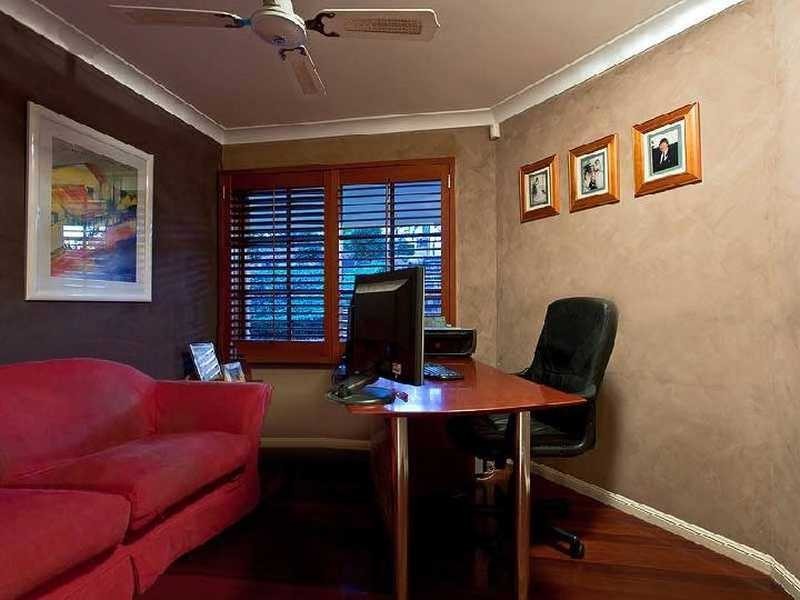 16 Mooralla Street, Tallai QLD 4213