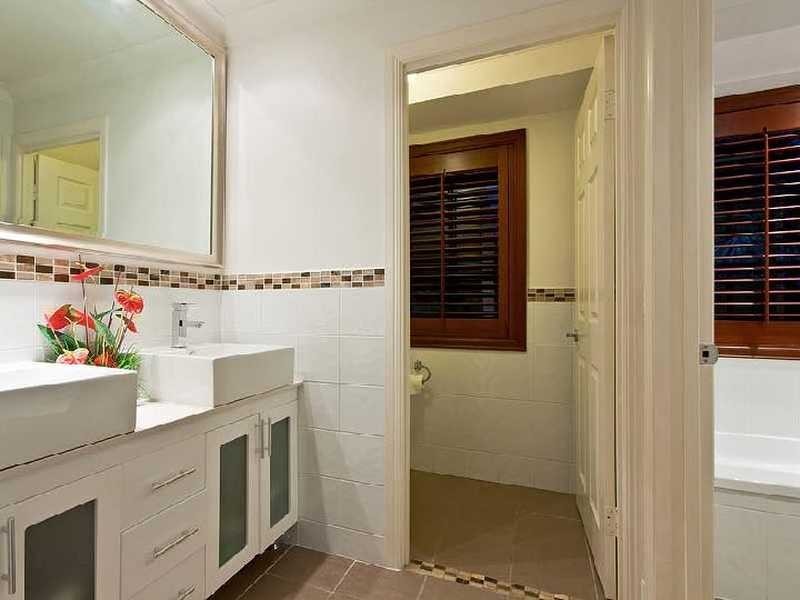 16 Mooralla Street, Tallai QLD 4213