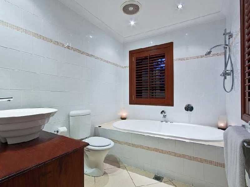 16 Mooralla Street, Tallai QLD 4213